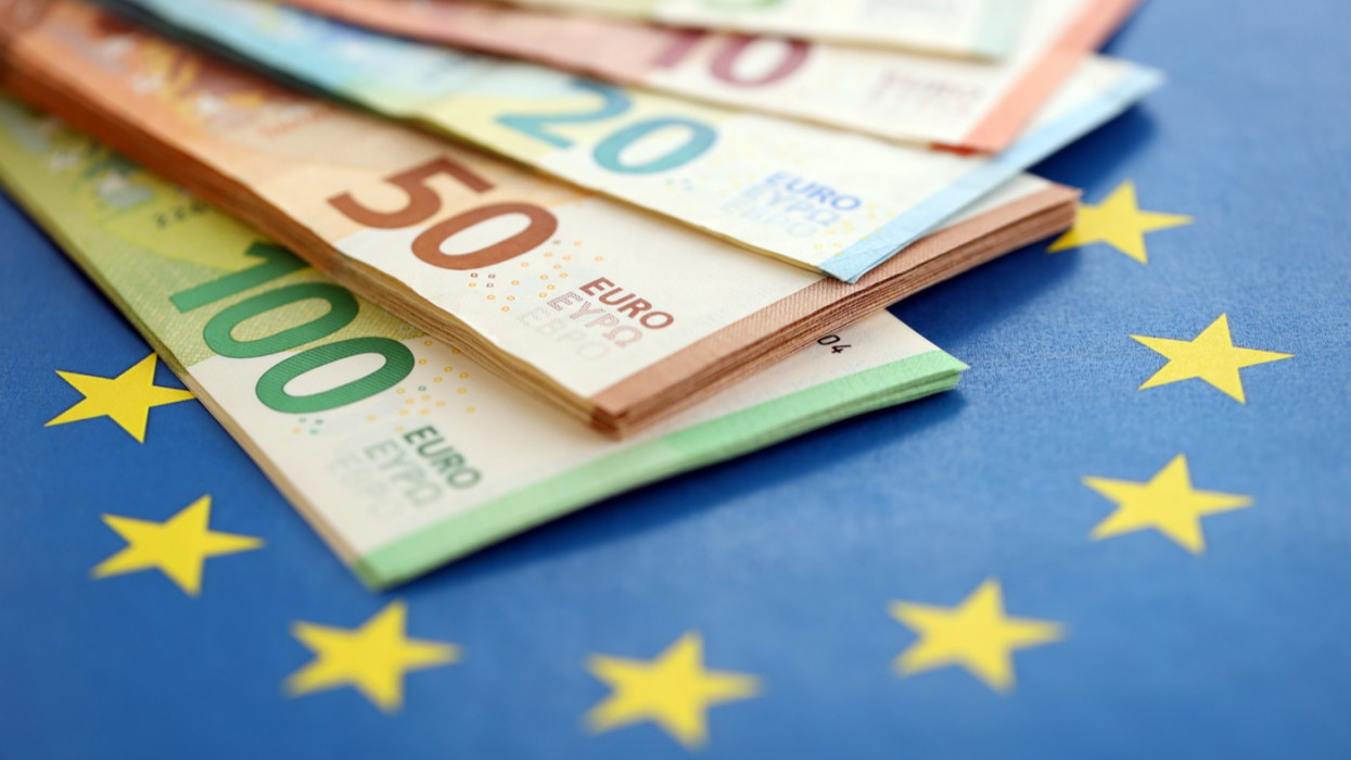 200 milliárd van még a GINOP Pluszban
